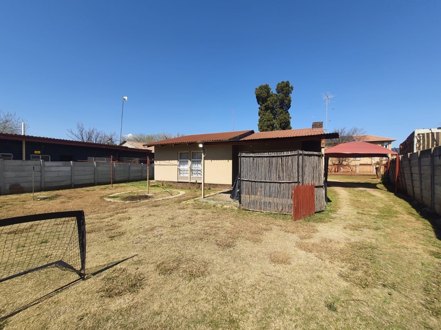 7 Bedroom Property for Sale in Die Bult North West